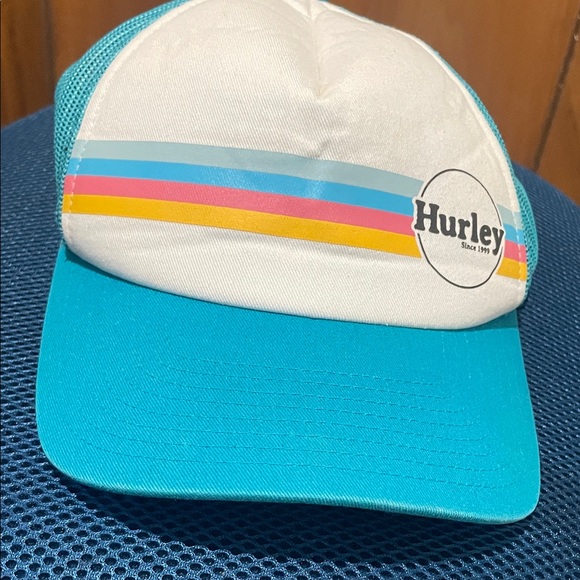 Hurley Teal and Cream Trucker Hat - Picture 1 of 3